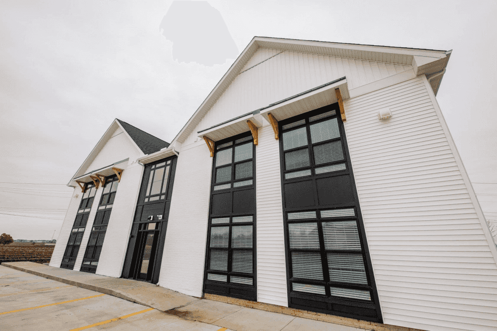 2809 Pasadena Ave exterior